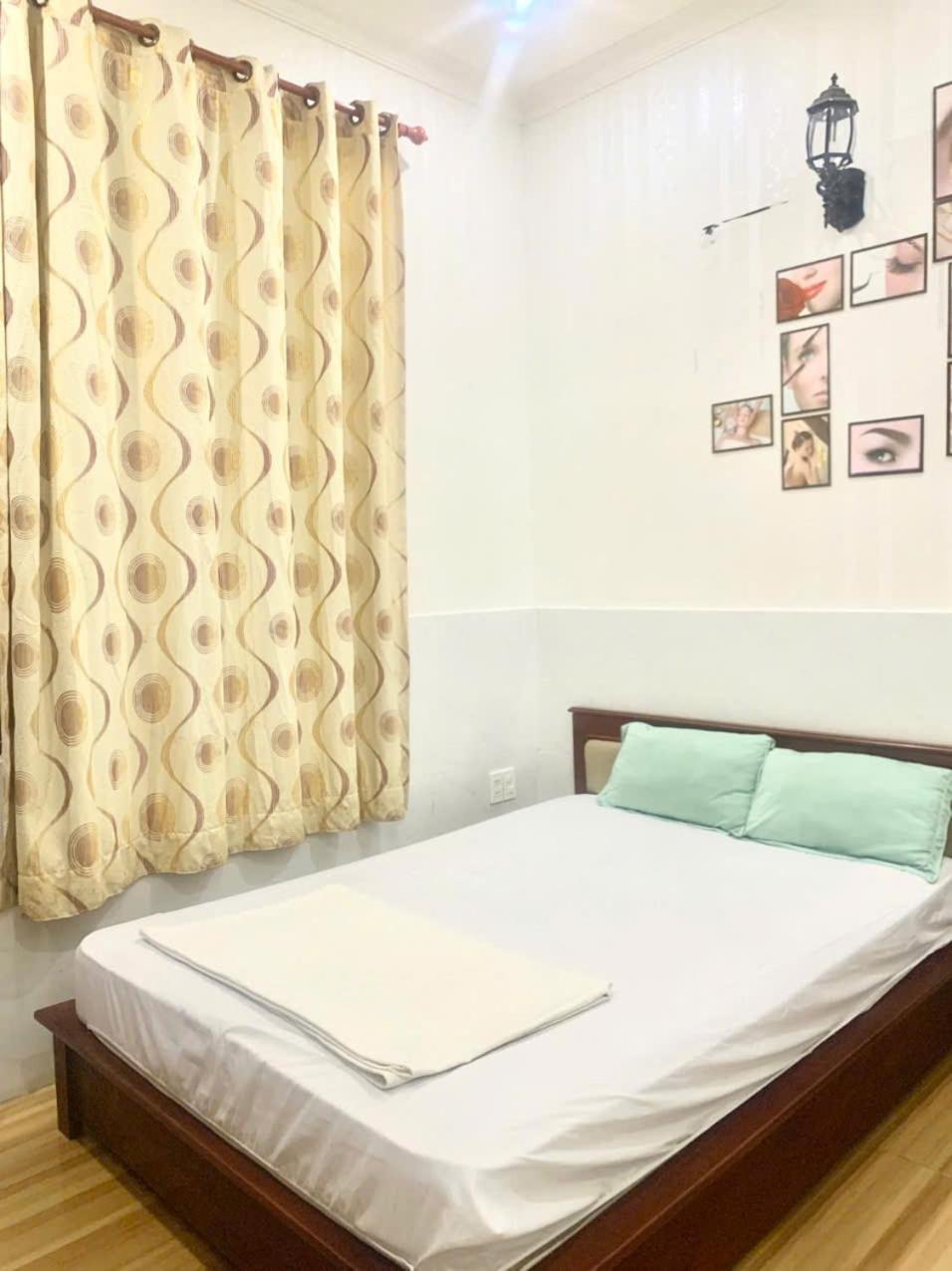 Hotel Khach San Tan Cuu Long Binh Chanh Exterior foto